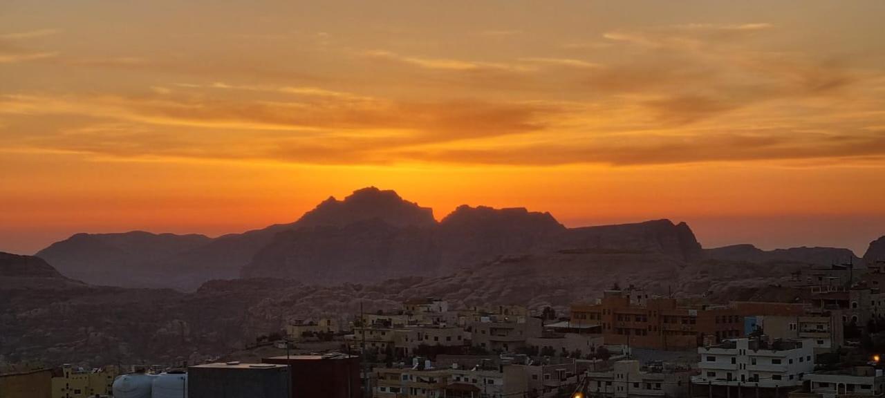 Bed and Breakfast Petra Sunset Bed & Breakfast à Wadi Musa Extérieur photo